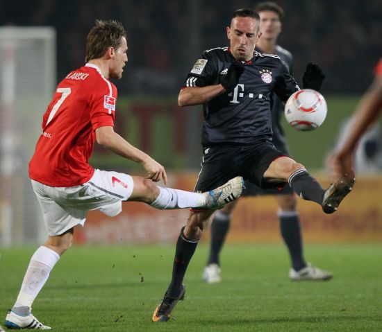 对决中展现 对决中展现